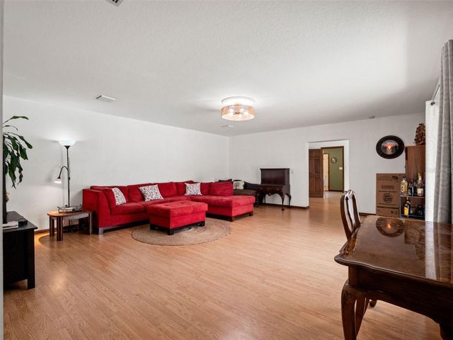 1161 W LAKE BRANTLEY ROAD, Altamonte Springs, FL 32714