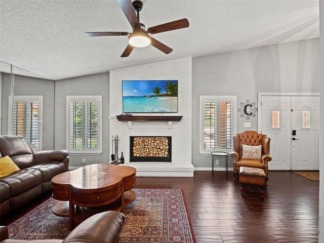 1161 W LAKE BRANTLEY ROAD, Altamonte Springs, FL 32714