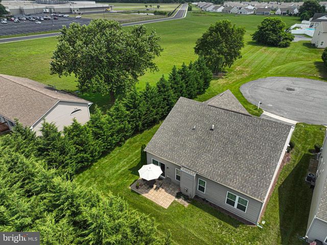 115 ALEXANDREAS CT #8, Millsboro, DE 19966