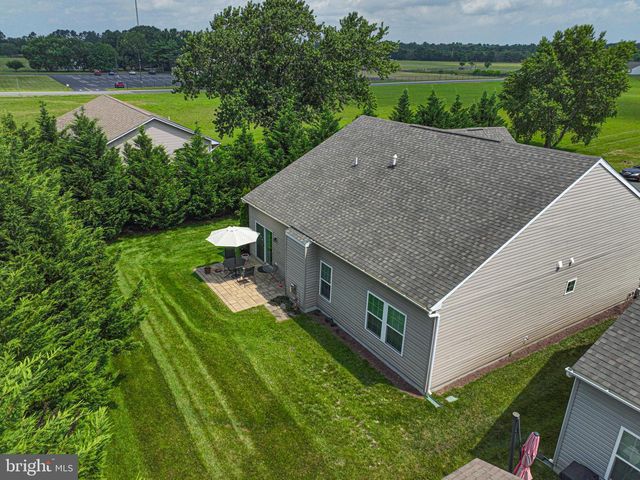 115 ALEXANDREAS CT #8, Millsboro, DE 19966