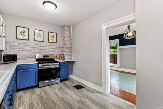1310 W Jefferson Boulevard, Fort Wayne, IN 46802