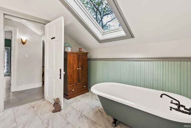 1310 W Jefferson Boulevard, Fort Wayne, IN 46802