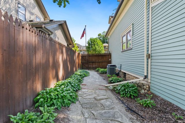 1310 W Jefferson Boulevard, Fort Wayne, IN 46802