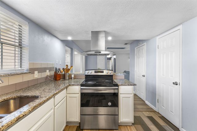 2229 Aloha Drive, Mesquite, TX 75150