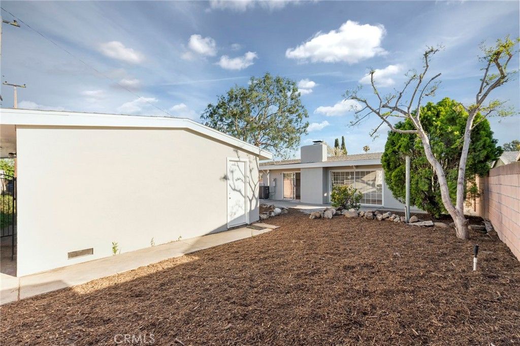 Image 12 of property listing at 15565 La Fortuna Drive, La Mirada, CA 90638