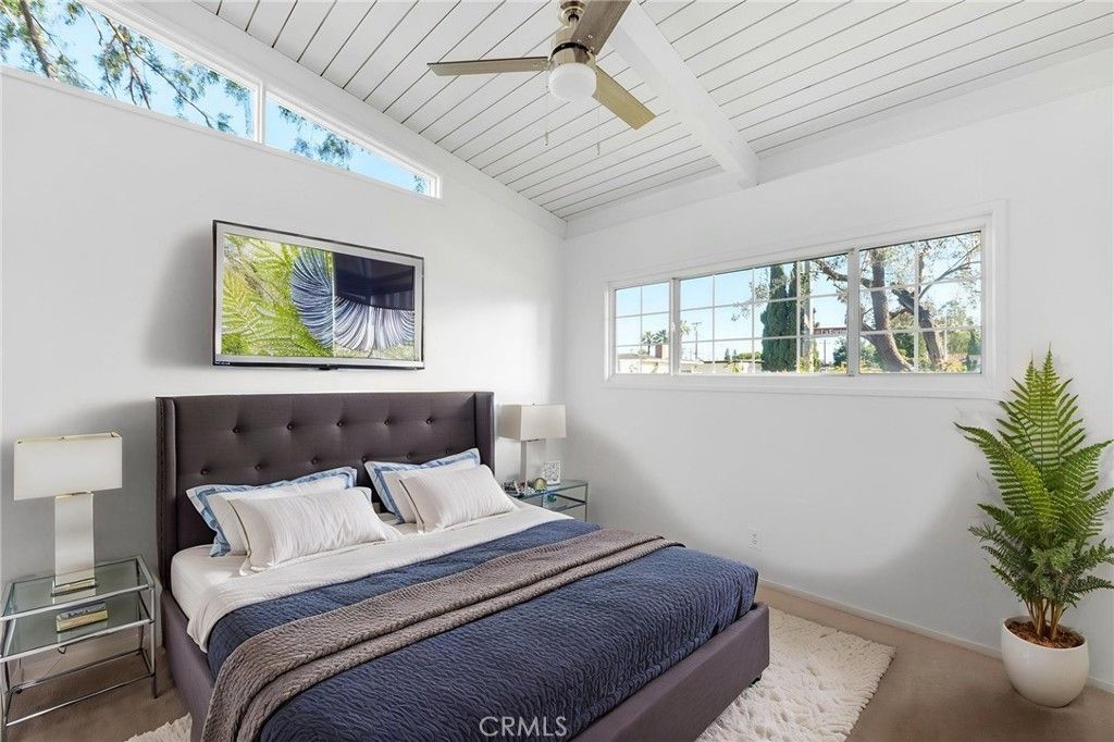 Image 6 of property listing at 15565 La Fortuna Drive, La Mirada, CA 90638