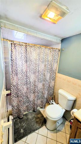 7 Barnard Place, North Arlington, NJ 07031