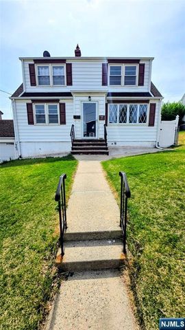 7 Barnard Place, North Arlington, NJ 07031