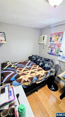 7 Barnard Place, North Arlington, NJ 07031