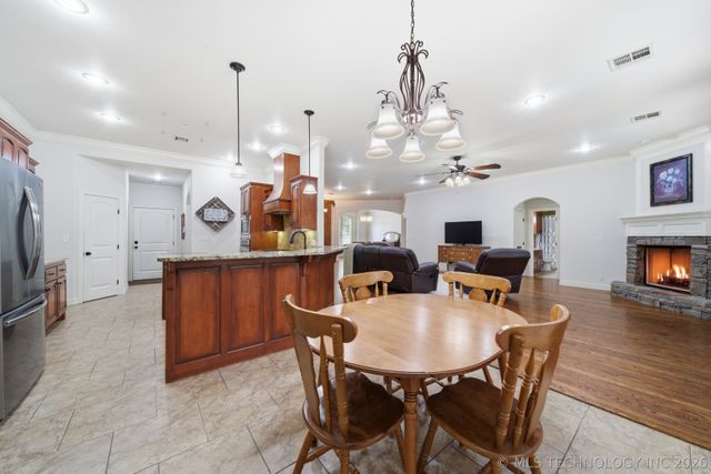 7726 S Indian Avenue, Tulsa, OK 74132