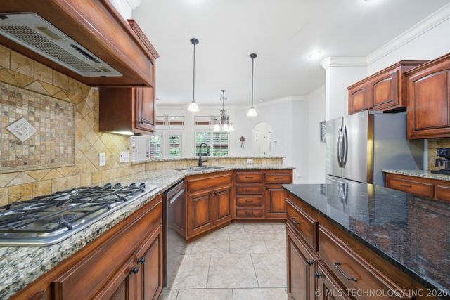 7726 S Indian Avenue, Tulsa, OK 74132