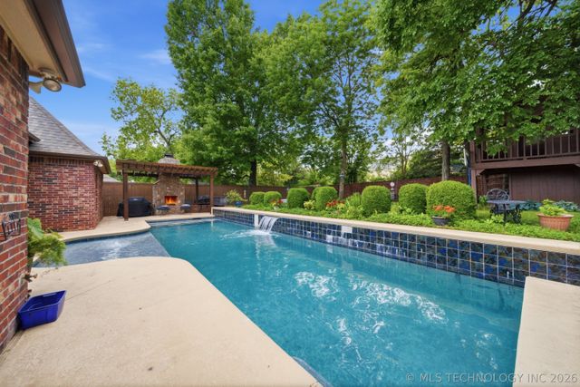 7726 S Indian Avenue, Tulsa, OK 74132