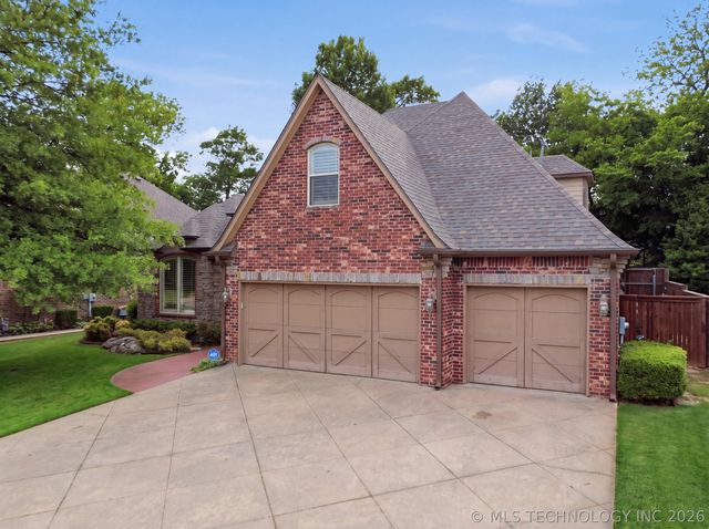 7726 S Indian Avenue, Tulsa, OK 74132