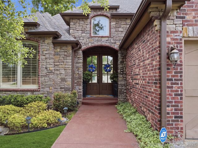 7726 S Indian Avenue, Tulsa, OK 74132