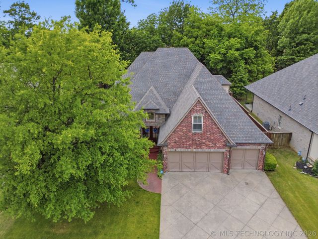 7726 S Indian Avenue, Tulsa, OK 74132