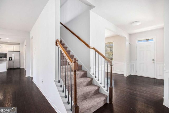 5425 Mirror Lake Drive, Cumming, GA 30028