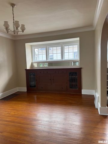 1620 N WISCONSIN Avenue, Peoria, IL 61603