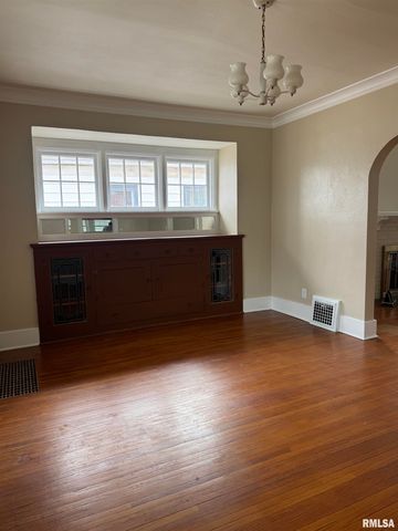 1620 N WISCONSIN Avenue, Peoria, IL 61603