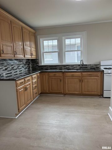 1620 N WISCONSIN Avenue, Peoria, IL 61603