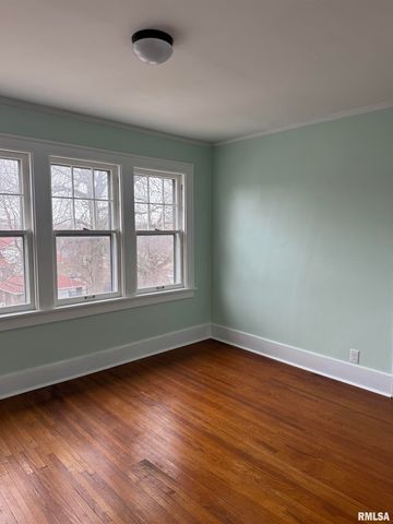 1620 N WISCONSIN Avenue, Peoria, IL 61603