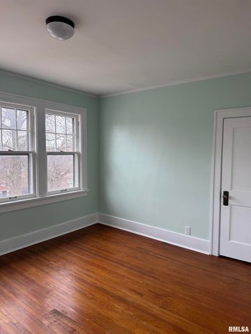 1620 N WISCONSIN Avenue, Peoria, IL 61603