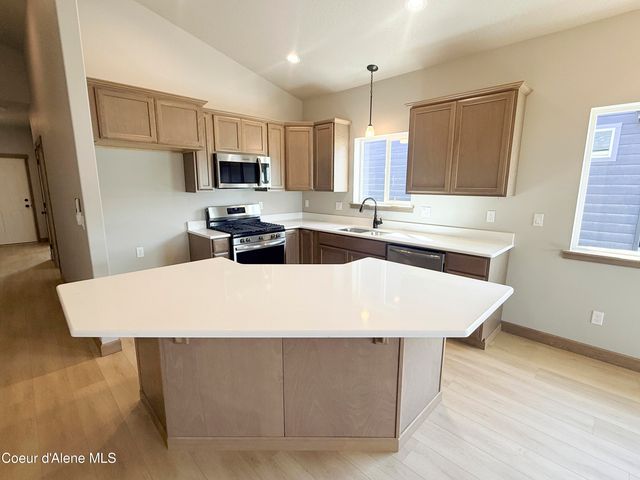 1140 Jersey St, Sandpoint, ID 83864