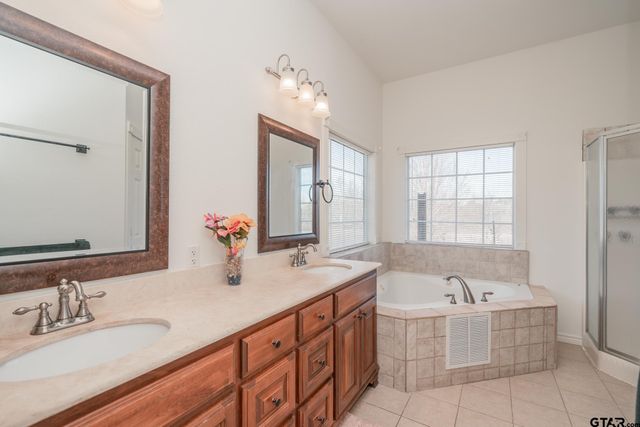 16129 County Road 373, Gladewater, TX 75647