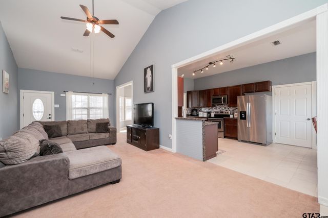 16129 County Road 373, Gladewater, TX 75647