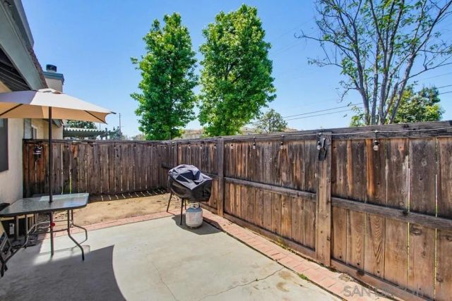 431 Nantucket, Escondido, CA 92027