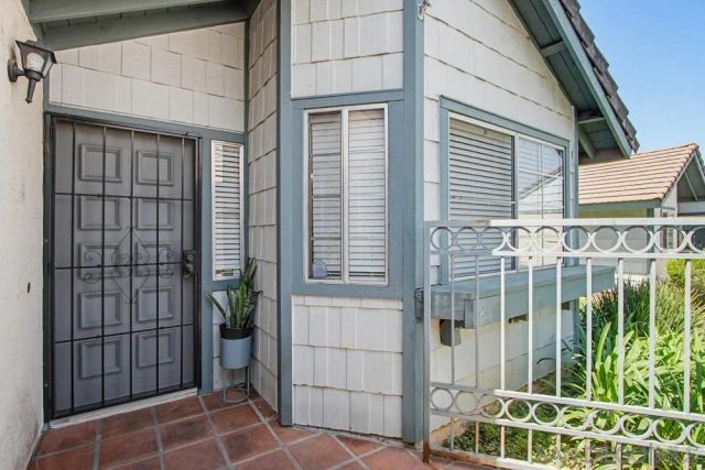 431 Nantucket, Escondido, CA 92027