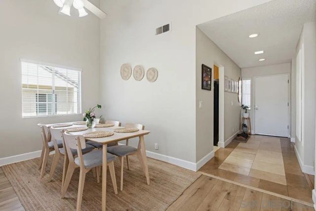 431 Nantucket, Escondido, CA 92027