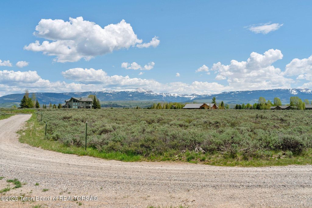 505 E TRAP CLUB Road, Jackson, WY 83001 photo 11