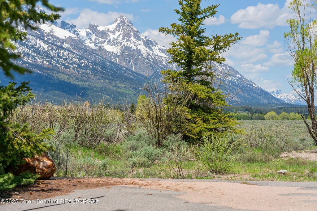 505 E TRAP CLUB Road, Jackson, WY 83001 photo 13