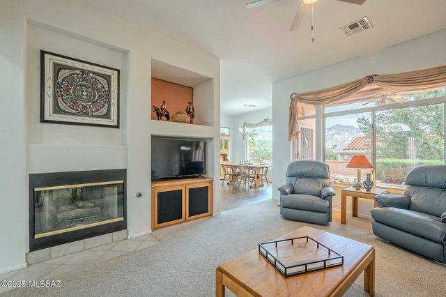 2090 E Buster Mountain Drive, Oro Valley, AZ 85755