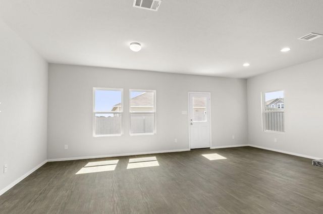 4618 Coral Bean Street, Pinehurst, TX 77362