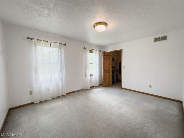 2919 Pine Trails Circle, Hudson, OH 44236