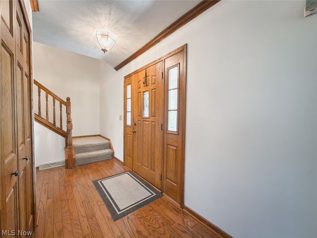 2919 Pine Trails Circle, Hudson, OH 44236