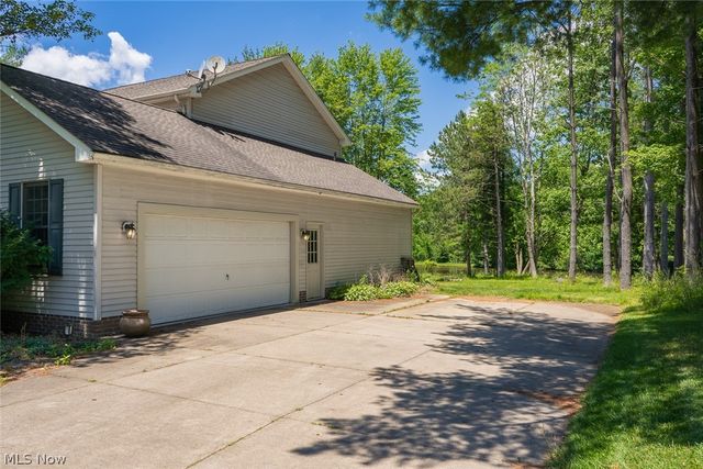 2919 Pine Trails Circle, Hudson, OH 44236