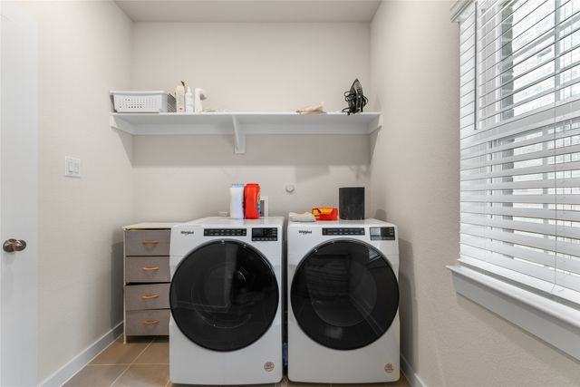 797 Vineyard Way, Forney, TX 75126