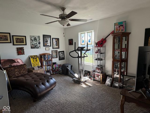 5335 Maywood Drive, Whitestown, IN 46075