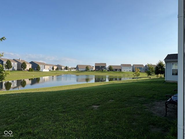 5335 Maywood Drive, Whitestown, IN 46075