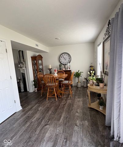 5335 Maywood Drive, Whitestown, IN 46075