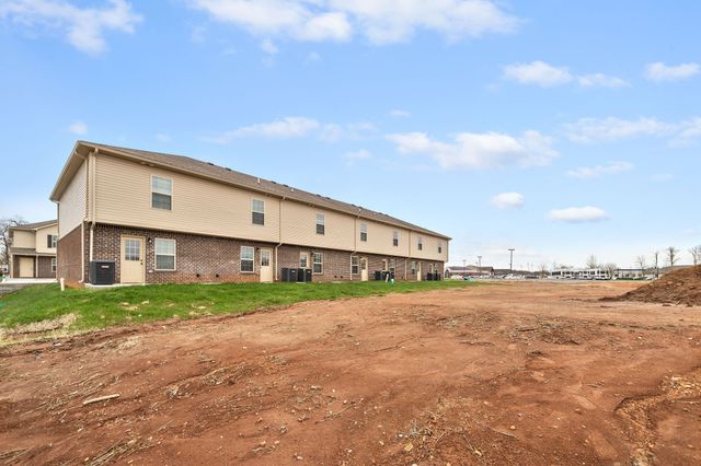 931 Professional Park Dr Apt 3F, Clarksville, TN 37040