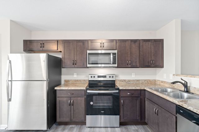 931 Professional Park Dr Apt 3F, Clarksville, TN 37040