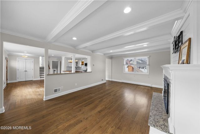 5 Herbert Avenue, Spotswood, NJ 08884