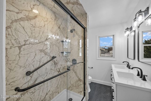 5 Herbert Avenue, Spotswood, NJ 08884