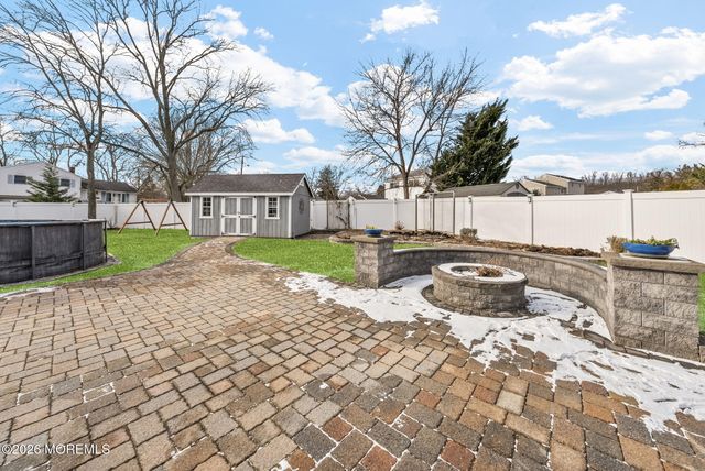 5 Herbert Avenue, Spotswood, NJ 08884