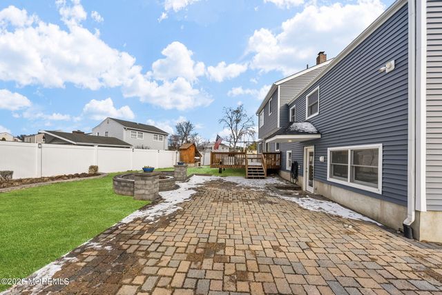 5 Herbert Avenue, Spotswood, NJ 08884