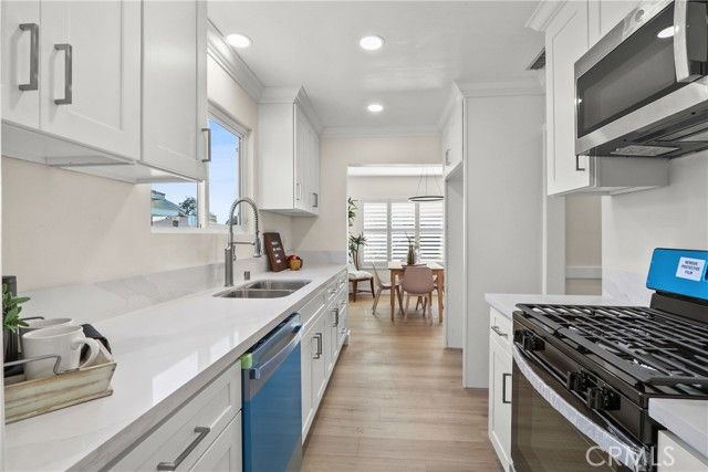 1445 W 110th, Los Angeles, CA 90047