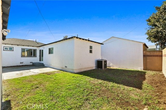1445 W 110th, Los Angeles, CA 90047